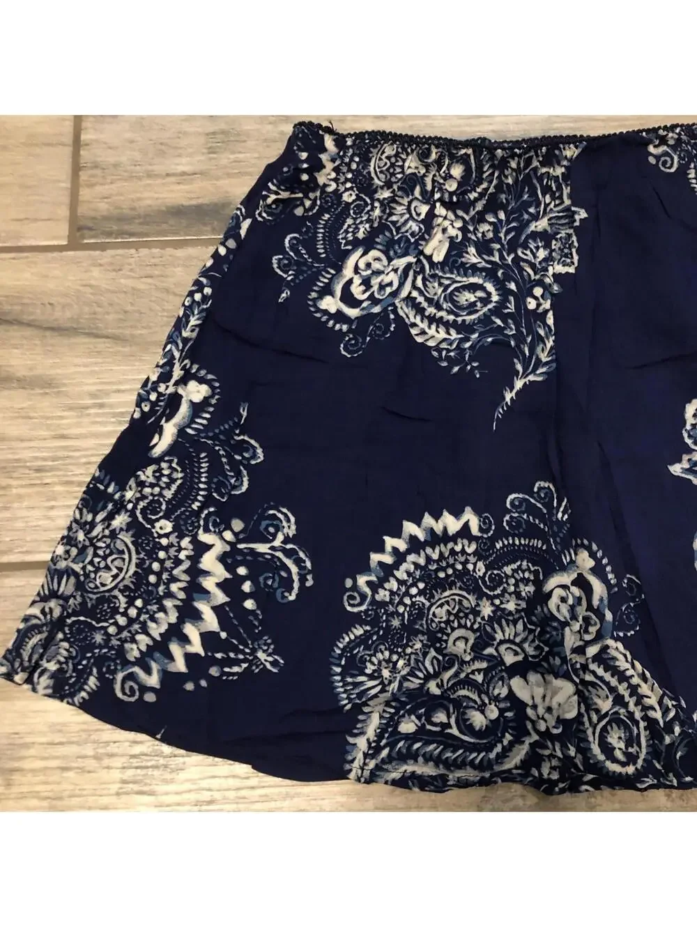 Free People I‎ Like Your Style Navy Blue Paisley Boho Mini Slip Skirt Size Small